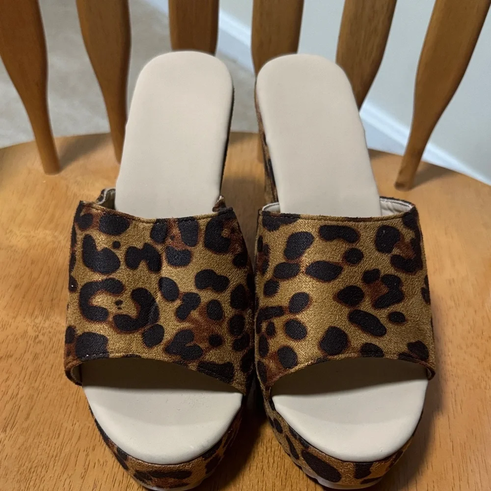 Leopard Print Slide Sandals - Brown - Picture 1 of 3